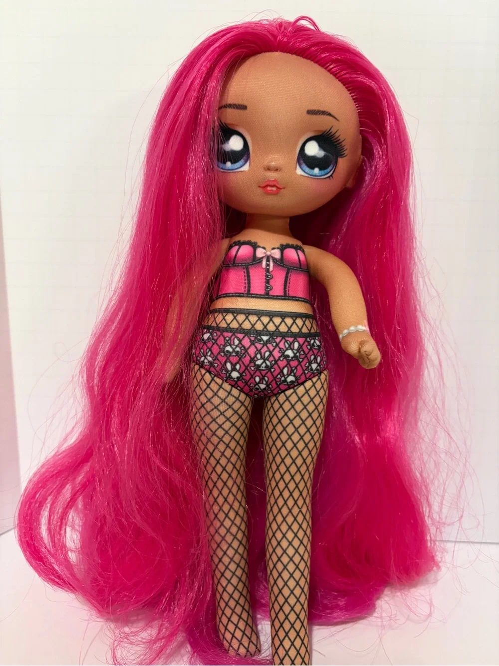 Na Na Na Surprise Teens Alex Heart Pink 11 Inch Doll MGA Fashion